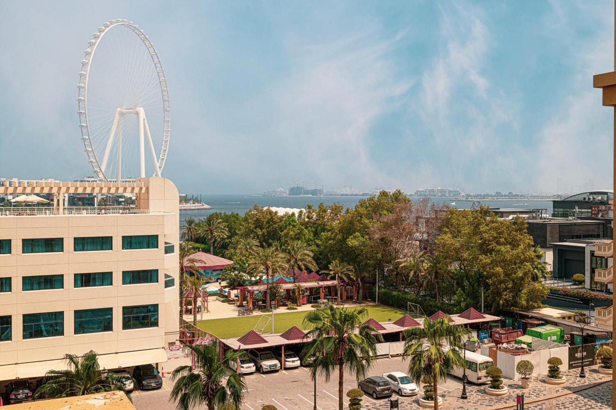 דובאי Moonlight Hostel Jbr - 2Min Walk To Jbr Beach - Gym - 2Min Metro Station - Poll מראה חיצוני תמונה